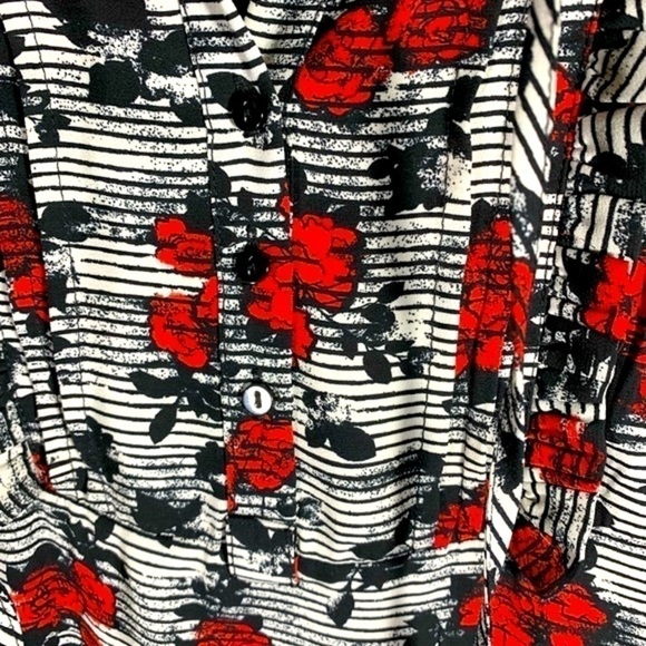 Stork & Babe XS Sleeveless Tunic Black Red Roses White Flowy Midi Dress - Picture 8 of 12